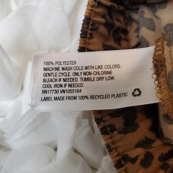 A NEW DAY | ANIMAL PRINT LEOPARD CINCHED WAIST DRESSY SHORT SHORTS WOMEN SIZE XS - Picture 12 of 17